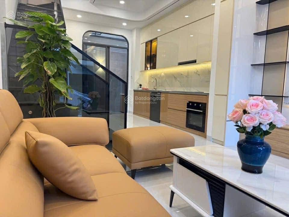 Hạ giá bán nhanh nhà nguyễn duy trinh, quận 9. giá4,36tỷ/ 51m2. trệt, 3 lầu. đang cho thuê 17triệu