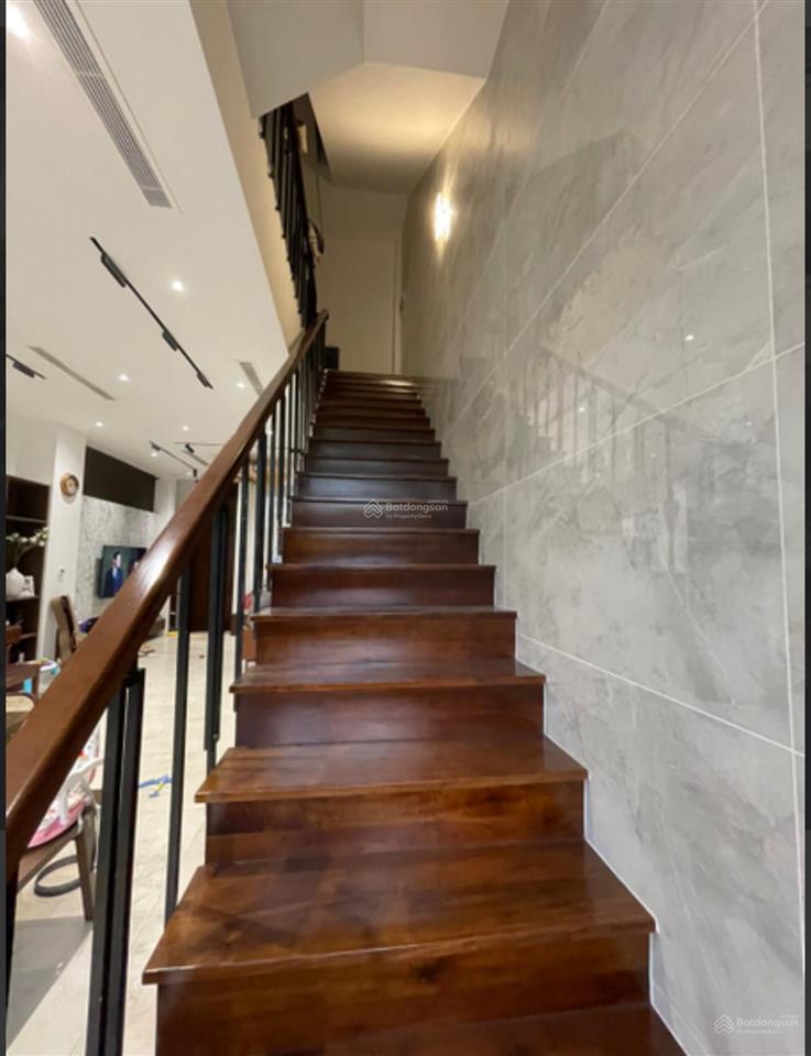 Cô nga bán nhà tam bình, thủ đức. giá4tỷ150/75m2. trệt, 2 lầu. sổ hồng sẵn. đang cho thuê 16triệu
