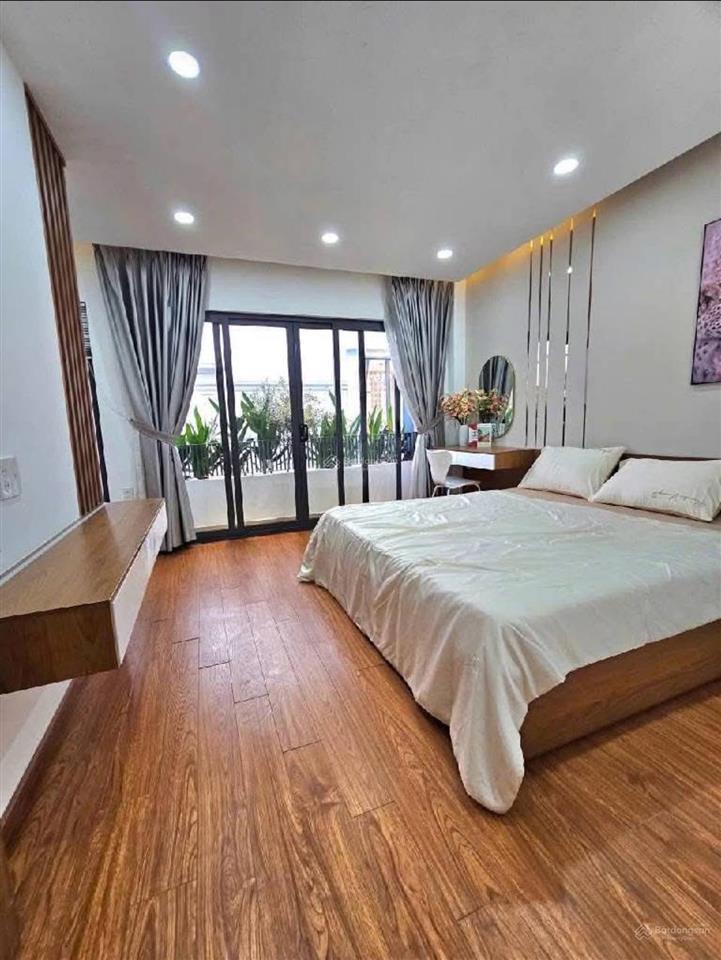 Ngộp bank bán gấp nhà tân hóa, q11  giá3tỷ630/66m2(4,4x15m). kc 4tầng btct, sổ đẹp, đang cho thuê