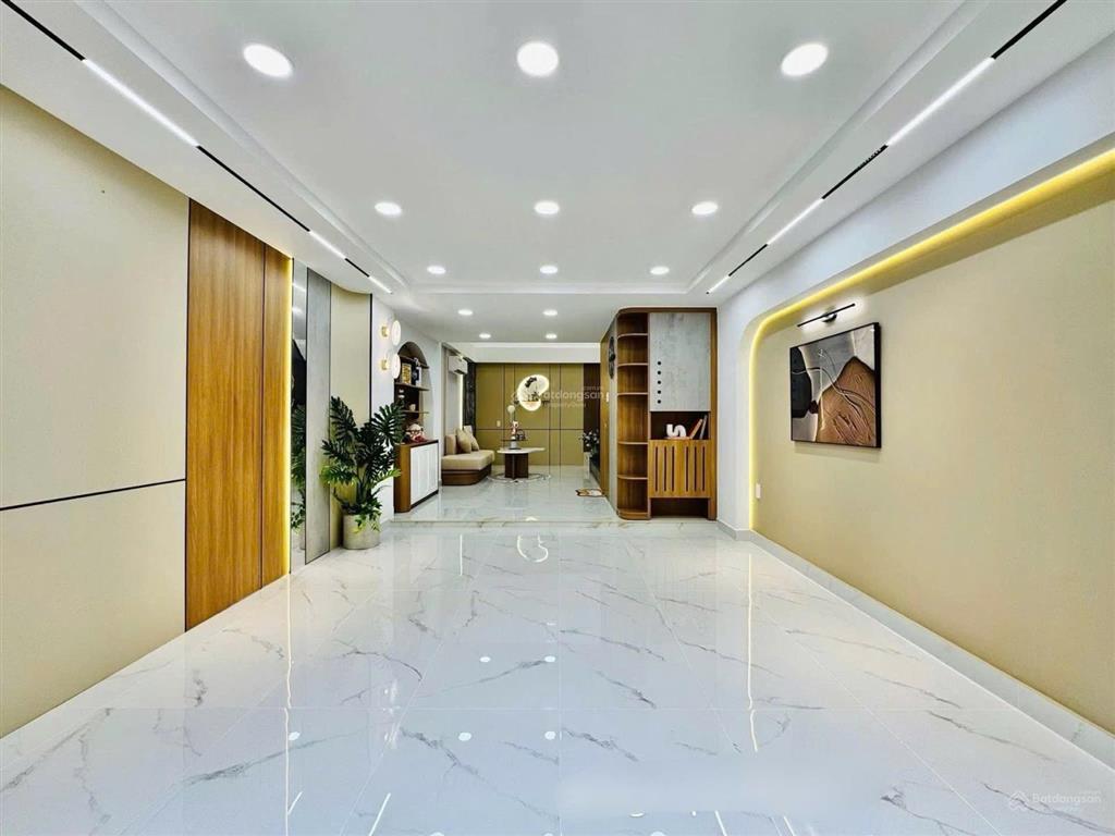 Định cư mỹ bán nhà trần ngọc diện, quận 2. giá6tỷ760/67,6m2.sổ mới, hoàn công đủ. hđ thuê 33 triệu
