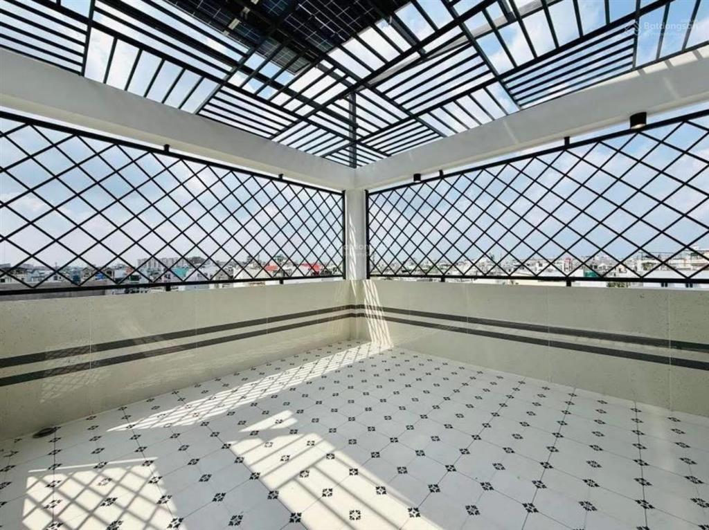 Bán gấp mặt tiền đường số 48, thủ đức. giá4,16tỷ/64m2. 4 tầng kiên cố. sổ hồng riêng đã hoàn công