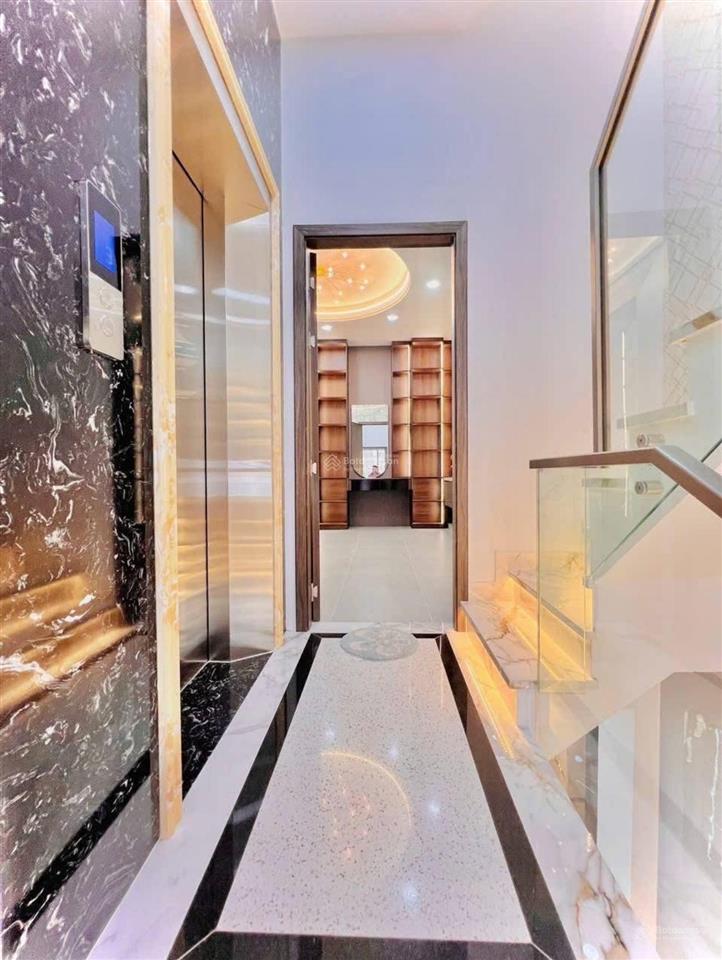 Hạ giá bán nhanh nhà đ. số 3, thủ đức. giá5,2tỷ/ 52m2. ngay chợ hiệp bình đanh cho thuê 16triệu