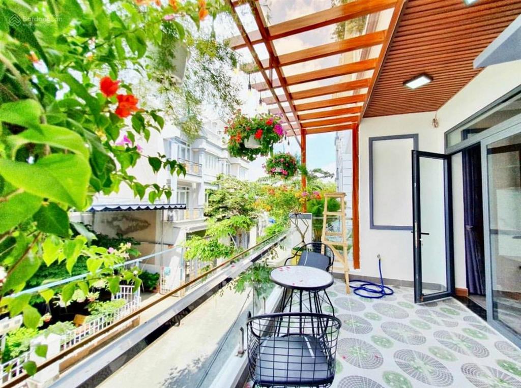 Gia chủ bán gấp nhà xuân thuỷ, quận 2. giá6,22tỷ/65m2. 1 trệt, 3 lầu. sổ sạch. đang cho thuê 37tr