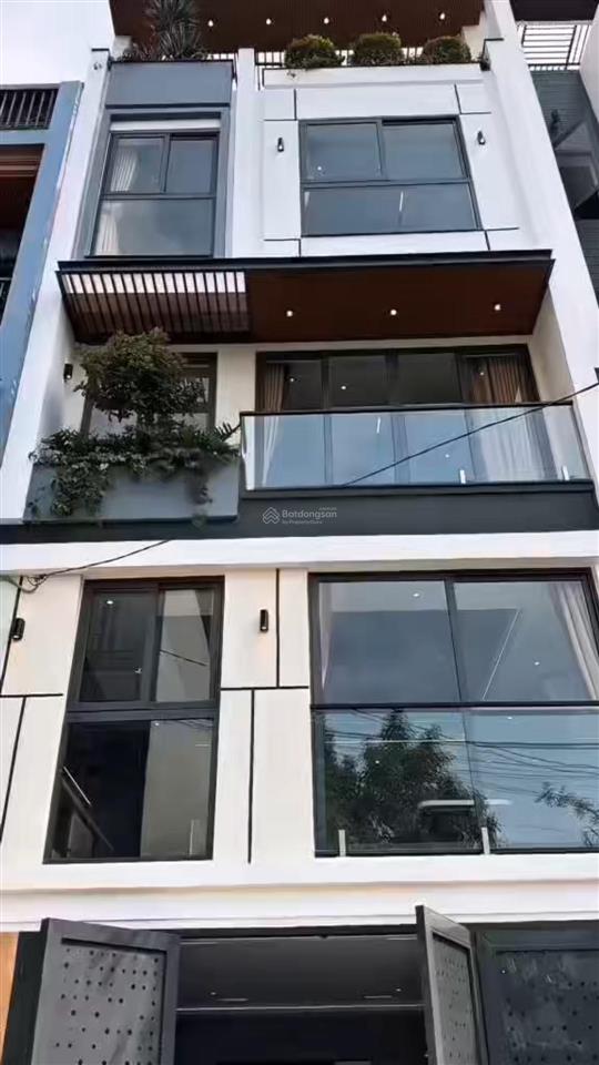 Tôi cần bán nhà tây hoà, quận 9. giá4tỷ280/ 60m2. 1trệt3lầu. sổ đẹp. đang cho thuê 24triệu/tháng