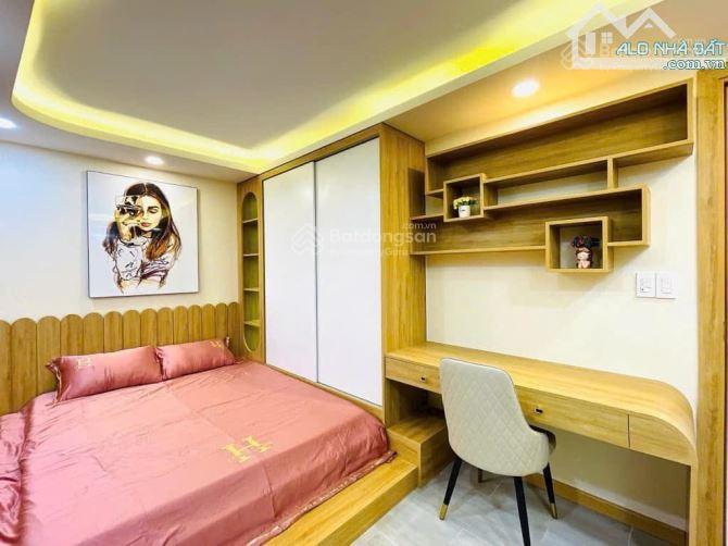 Ngộp!bán gấp nhà tam bình, thủ đức. giá4,99tỷ/56,7m2. 3lầu. pháp lý chuẩn. đang cho thuê 15triệu