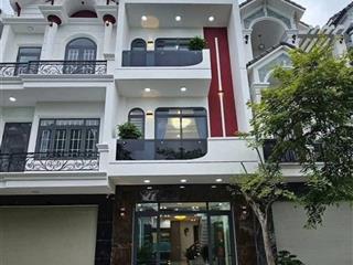 Chốt nhanh nhà phạm thế hiển, quận 8. giá6,13tỷ/83,2m2. sổ cầm tay. đang cho thuê 30triệu/tháng