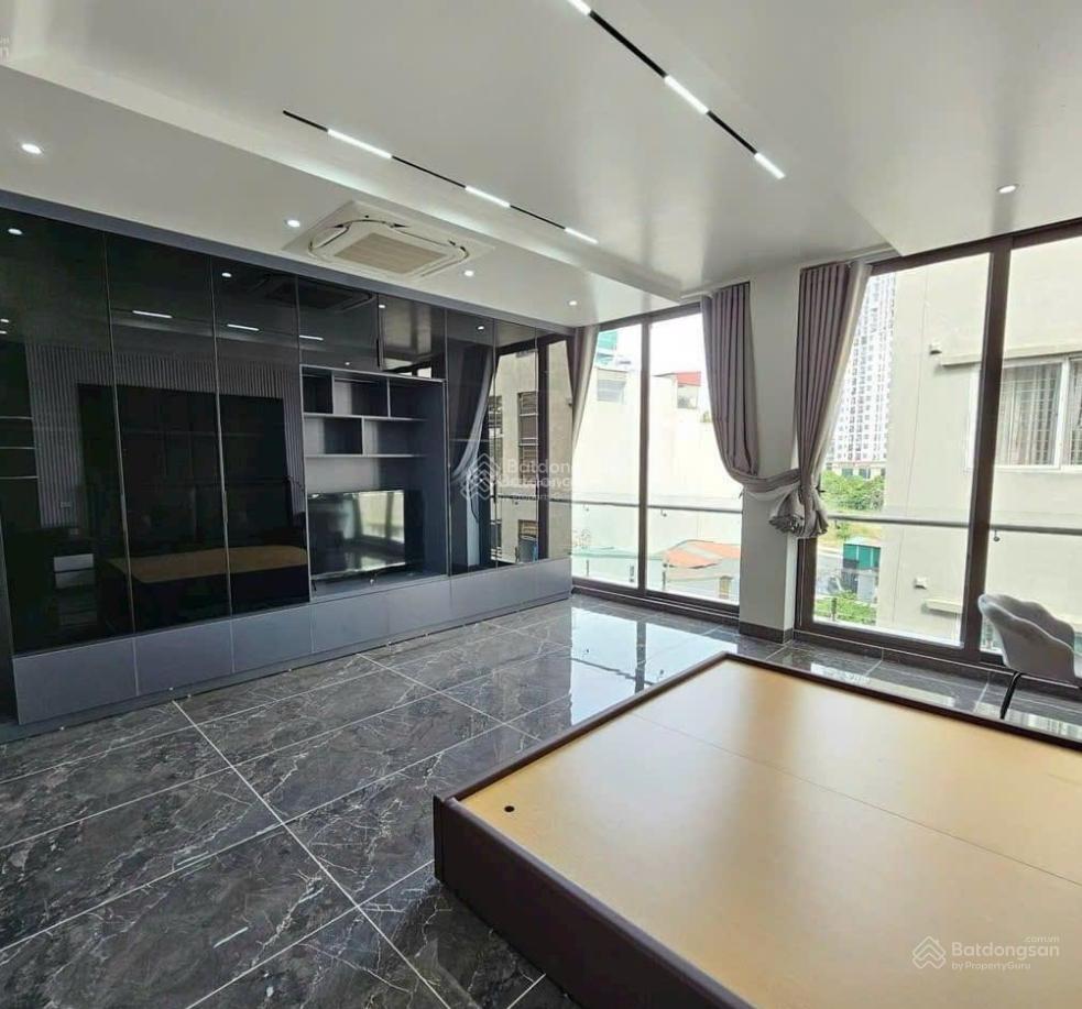 Cắt lỗ bán gấp nhà tân hương, tân phú. giá5,33tỷ/70m2. 1trệt4lầu. sổ chính chủ đã hoàn công