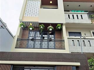 Bán gấp hxh hoàng hoa thám, tân bình. giá6,89tỷ/76m2. 4 tầng. đang cho thuê 39triệu/tháng. sổ sạch