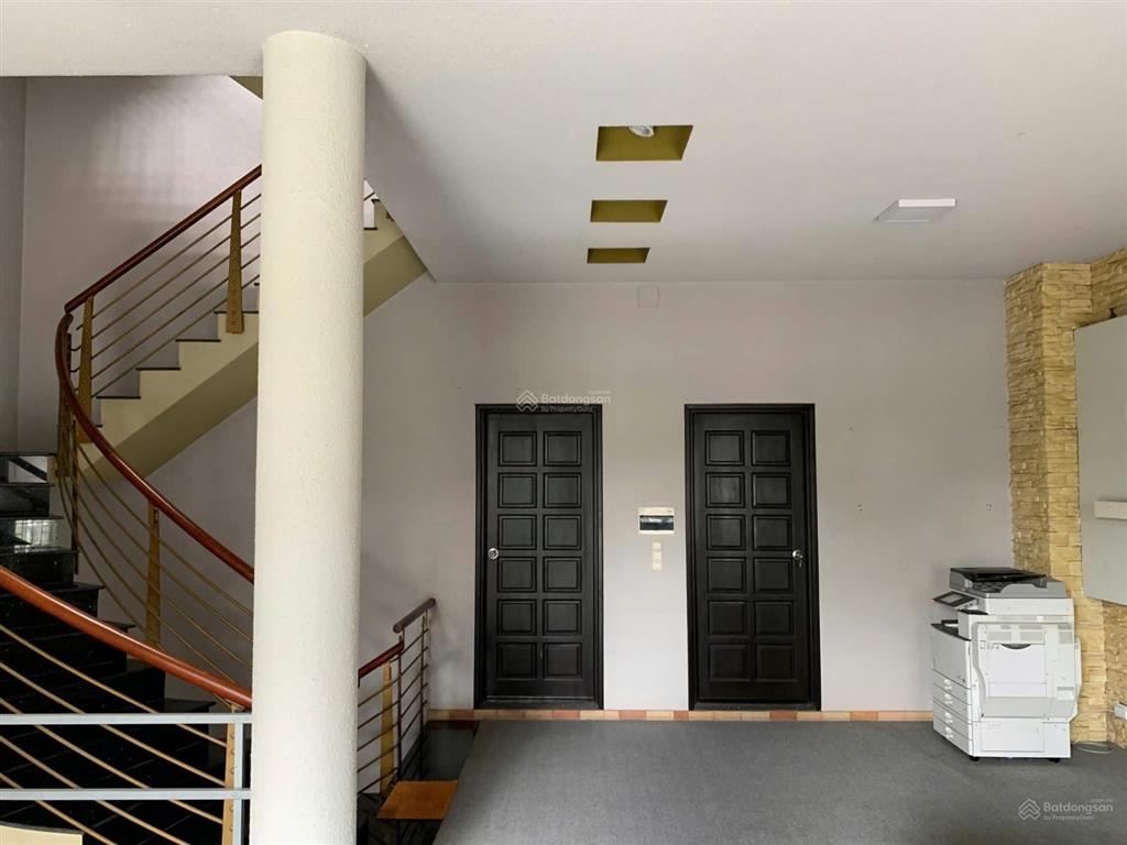 Rẻ nhất thị trường nhà nguyễn cừ, q2. giá7tỷ200/84m2.1trệt,2 lầu. sổ vuông vức. đang cho thuê 46tr