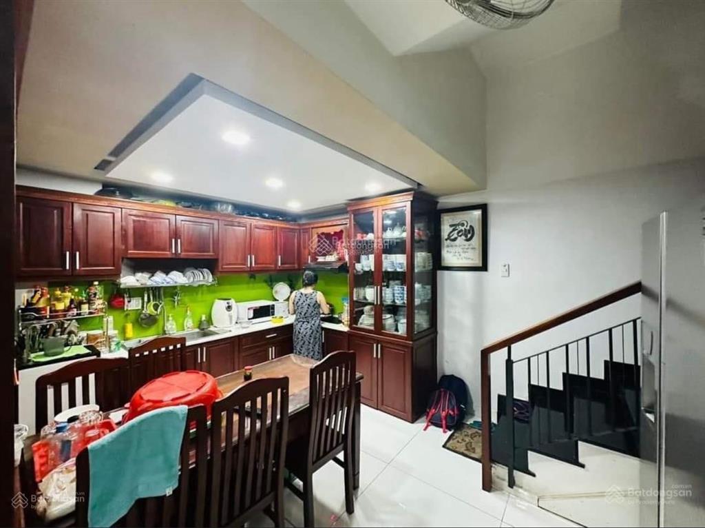 Chủ ký gửi nhà ngay kdc nam long, đ.số 8, quận 7. giá5tỷ680/83,5m2(5x16,7m). đang cho thuê 26triệu