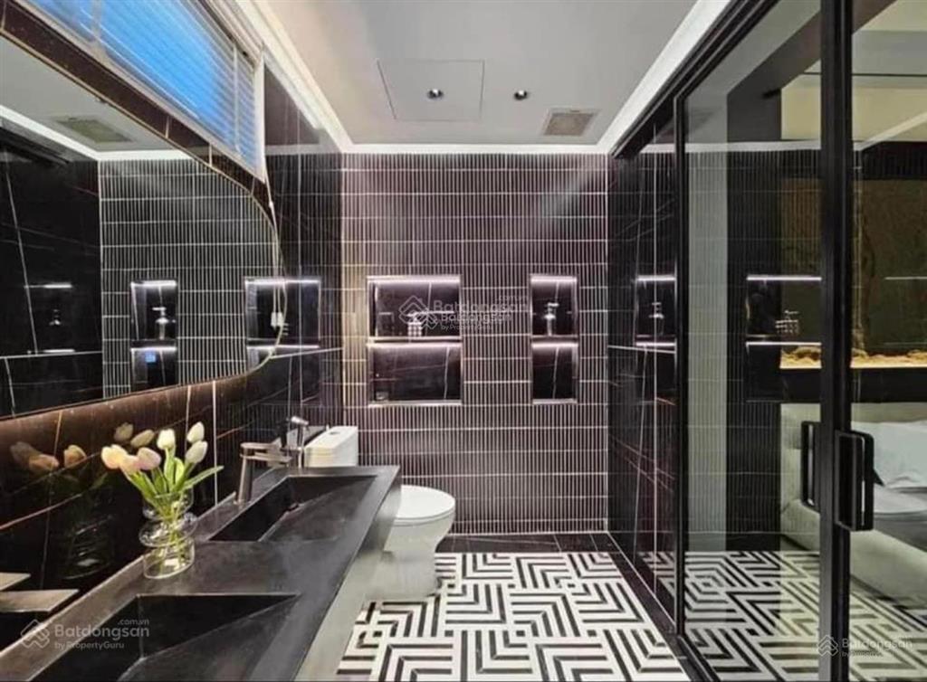Chính chủ bán nhà nguyễn văn bảo, gò vấp. giá4,75tỷ/71m2, 4 tầng btct, sổ sạch, đang cho thuê 22tr