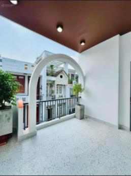 Chính chủ gửi bán gấp nhà võ thị nhờ, q7. giá6,25tỷ/80m2. 3tầng  4pn. sổ cầm tay sang tên cc ngay