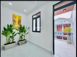 Chính chủ gửi bán gấp nhà võ thị nhờ, q7. giá6,25tỷ/80m2. 3tầng  4pn. sổ cầm tay sang tên cc ngay