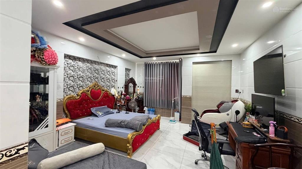 Chính chủ bán nhanh nhà trần thị nơi, quận 8. giá4tỷ990/70m2.1trệt,3lầu.sổ sạch. hđ thuê 26triệu