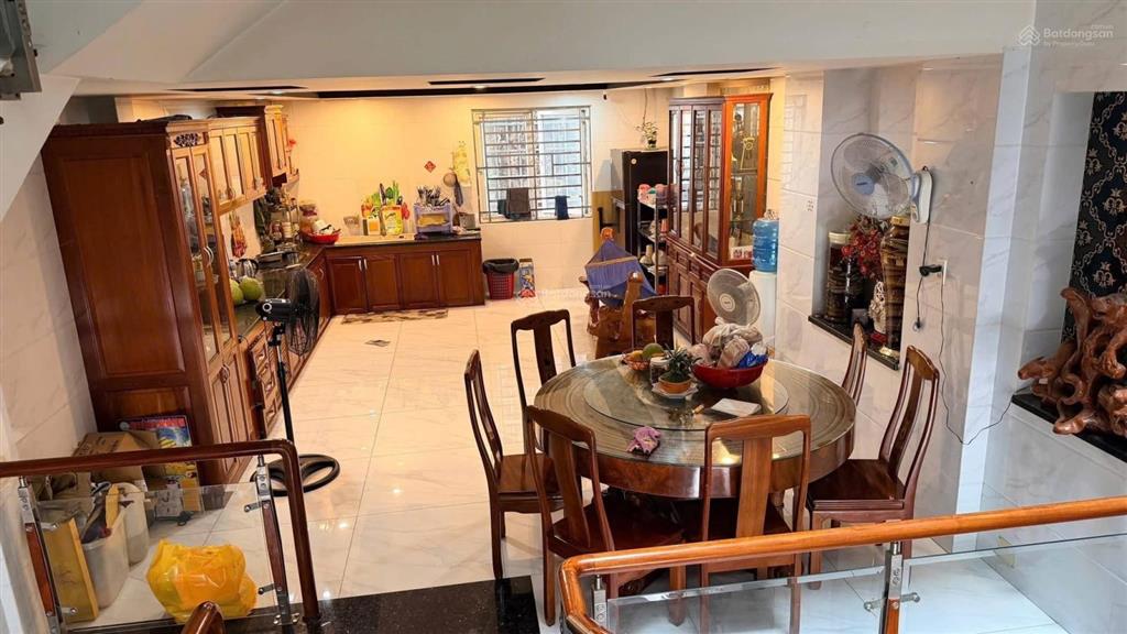 Chính chủ bán nhanh nhà trần thị nơi, quận 8. giá4tỷ990/70m2.1trệt,3lầu.sổ sạch. hđ thuê 26triệu