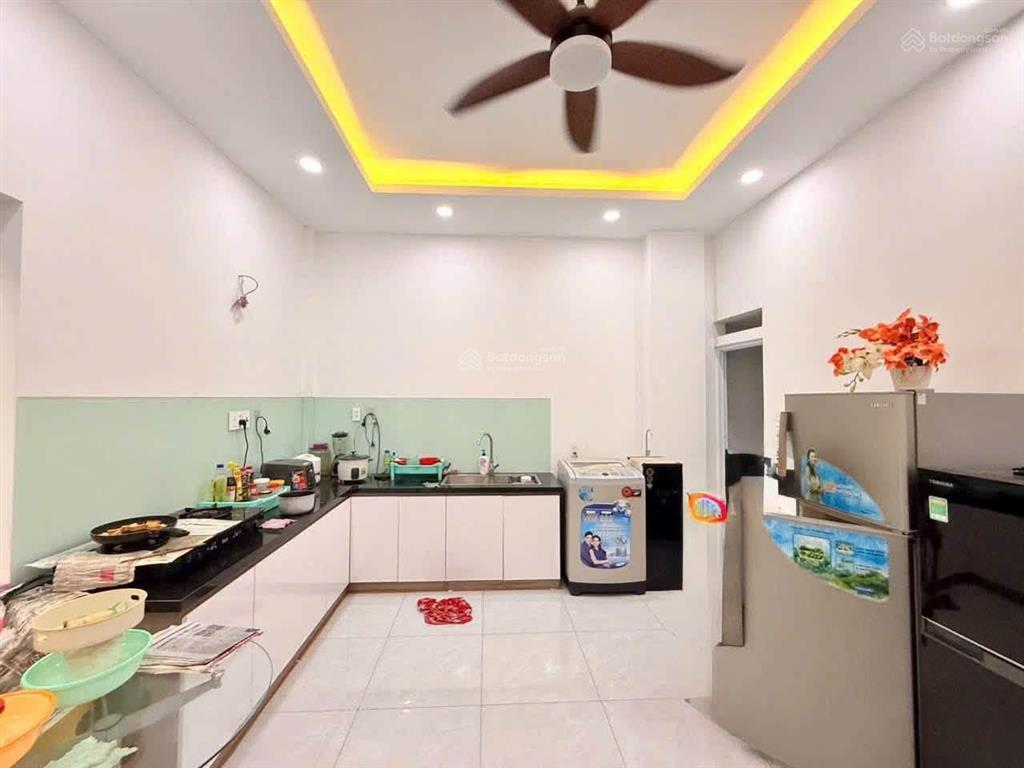 Hàng hiếm nhà mt đỗ quang, quận 2. giá7tỷ380/80m2. trệt, 3lầu. sổ cầm tay. đang cho thuê 42triệu