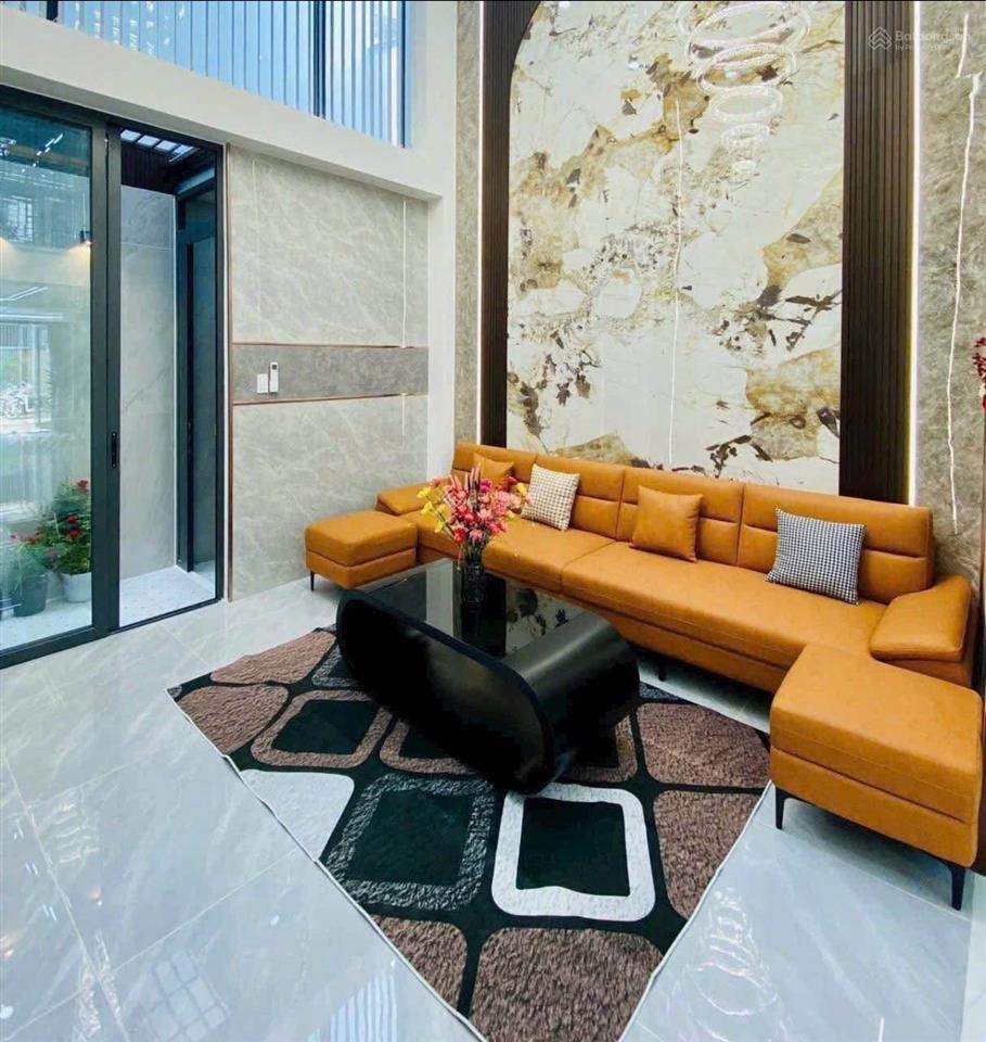 Cần tiền kd bán gấp nhà phan đăng lưu, bình thạnh. giá5tỷ780/60m2(5x12m).vuông vức.gần bv gia đinh