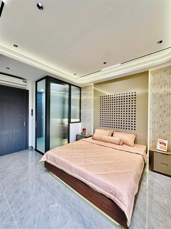 Gia chủ bán nhà hoa cúc, phú nhuận. giá5tỷ/64m2 5 tầng kiên cố. đang cho thuê 18triệu/th. sổ sạch