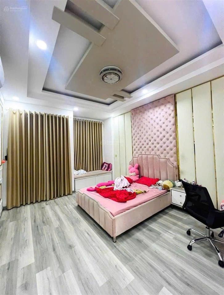 Cắt lỗ bán nhanh nhà phú mỹ, bình thạnh. giá5,18tỷ/63m2. 4lầu. sổ cầm tay. đang cho thuê 25triệu