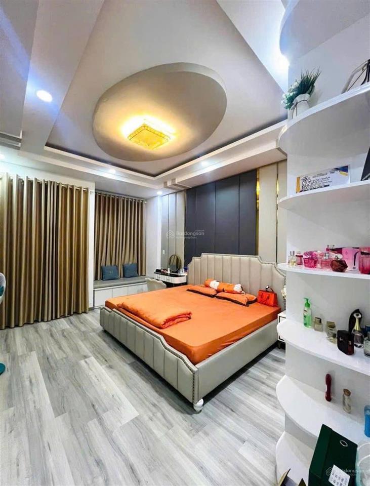 Cắt lỗ bán nhanh nhà phú mỹ, bình thạnh. giá5,18tỷ/63m2. 4lầu. sổ cầm tay. đang cho thuê 25triệu