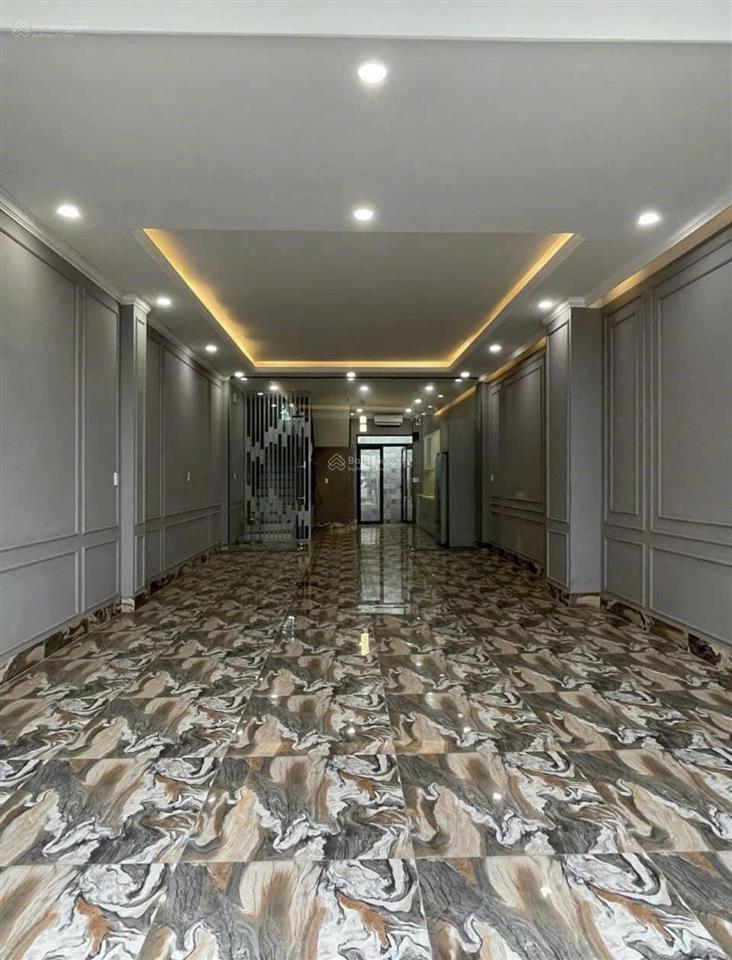 Bán nhanh trong tháng ngay ký hoà, quận 5. giá6,38tỷ/67m2(5x13,4m). nhà 1 trệt 3 lầu. sổ vuông vức