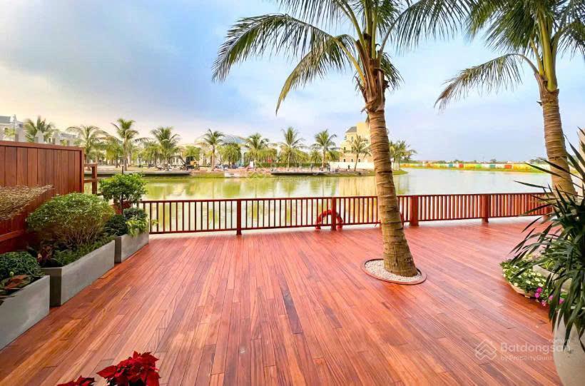Bán biệt thự đơn lập vịnh xanh  khu khép kín vinhomes ocean park 3 giá 18 tỷ
