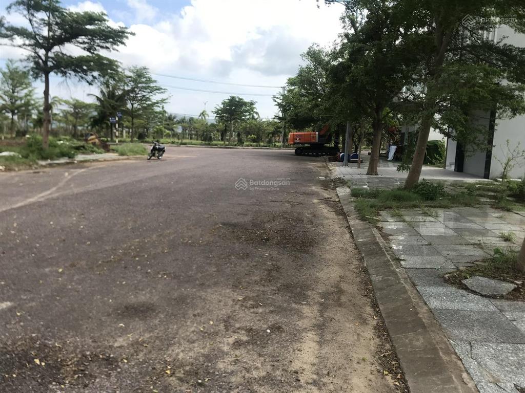 Bán gấp nhà 2 lầu 6x20m. giá 850 triệu. nhà gần chợ đệm, gần bệnh viện nhi, đang cho thuê 15 triệu