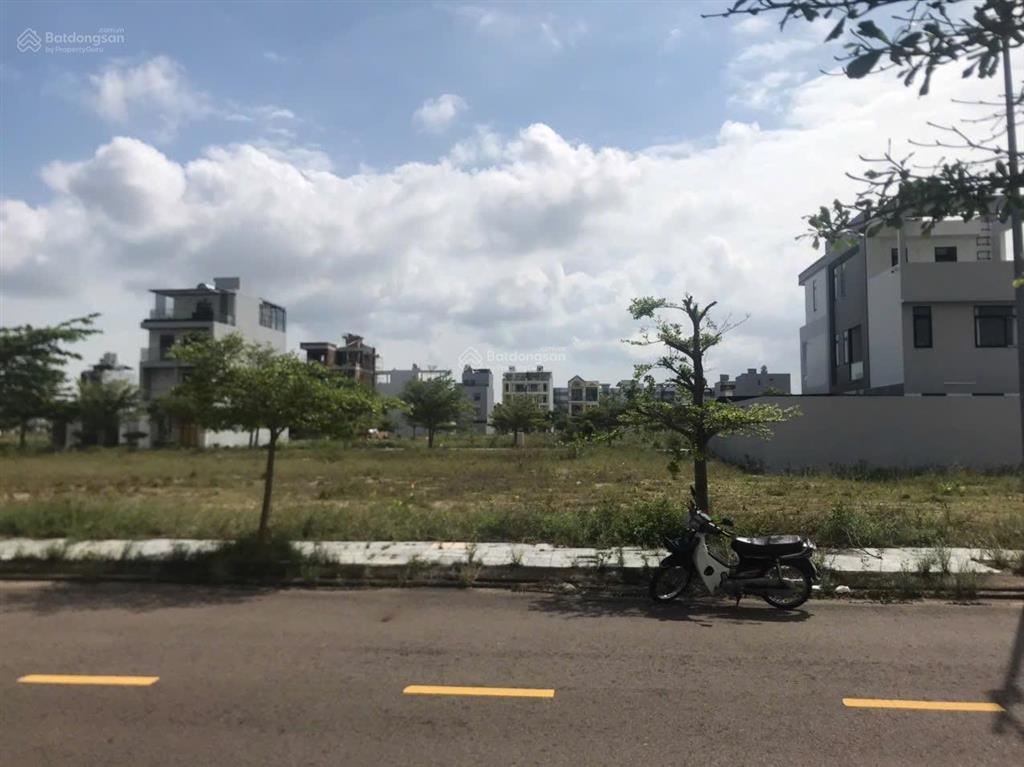 Ngân hàng acb thanh lý nền đất lô góc 2 mặt tiền 8x20m. gần bệnh viện nhi đồng tphcm. giá 850 triệu