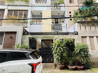 Chính chủ bán nhà 2 lầu (4,5m  24m) giá 950 triệu. đường lý chiêu hoàng, gần chợ an dương vương.