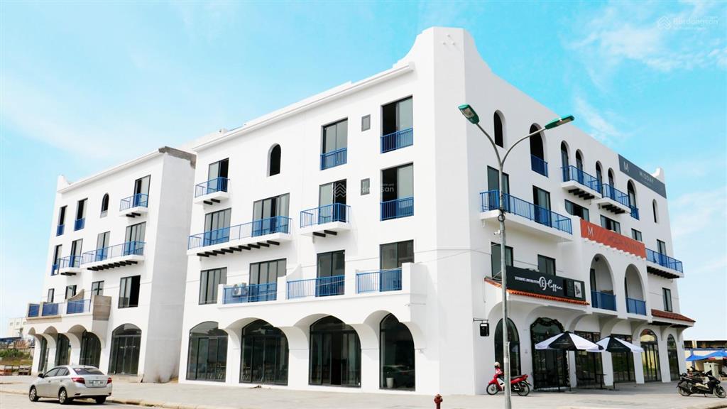 Bán shophouse midtown one uông bí, quảng ninh. 3 năm không lãi suất, tặng thang máy trị giá 400tr