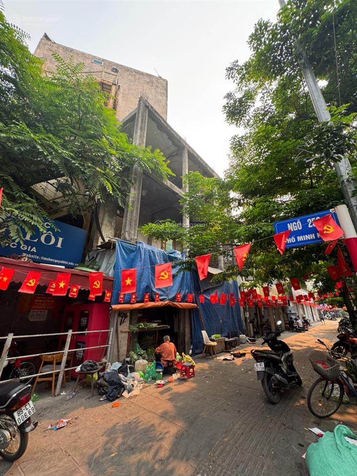 Độc nhất nhà mặt phố minh khai, 3 tầng lô góc, 8m mặt tiền, có sẵn khung nhà 3 tầng chỉ hơn 7 tỷ
