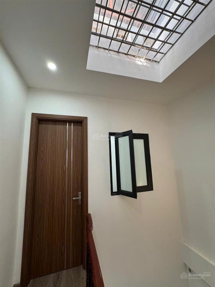Chính chủ cho thuê nhà ở ngõ 8.11.36 lê quang đạo. 38m, 5 tầng, 6 phòng ngủ, full đồ 12.9 triệu