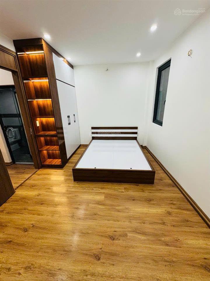 Chính chủ cho thuê nhà trương định 57m, 5 tầng, 4pn, 3wc, 16 triệu/tháng
