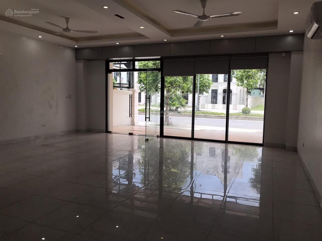 Bán nhanh liền kề trục đường hải âu 02, đã hoàn thiện cho thuê dòng tiền 25/tháng  vhocp1gia lâm.
