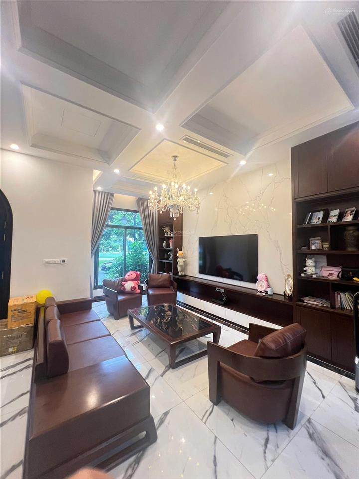 Bán liền kề ngọc trai đảo nhỏ hoàn thiện full nội thất  vinhomes ocean park  gia lâm 25.x tỷ bp