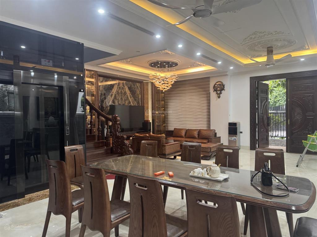 Bán biệt thự san hô gần hồ, hoàn thiện full đồ cao cấp  vinhomes ocean park  gia lâm 38 tỷ