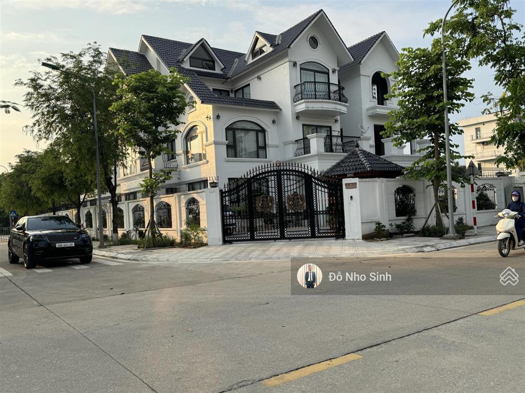 Bán biệt khu a geleximco lê trọng tấn  vị trí đường 40m  diện tích 240m  4 tầng  giá 37 tỷ tl