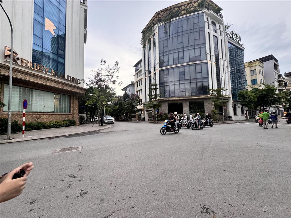 Bán gấp căn nhà 200m  6 tầng  mặt tiền 14m  tại nguyễn xiển  thanh xuân  chỉ 73 tỷ có tl