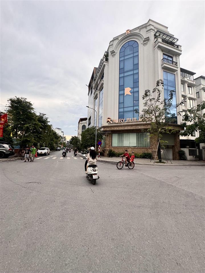 Bán gấp căn nhà 200m  6 tầng  mặt tiền 14m  tại nguyễn xiển  thanh xuân  chỉ 73 tỷ có tl