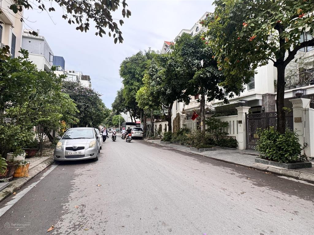 Bán gấp căn nhà 200m  6 tầng  mặt tiền 14m  tại nguyễn xiển  thanh xuân  chỉ 73 tỷ có tl