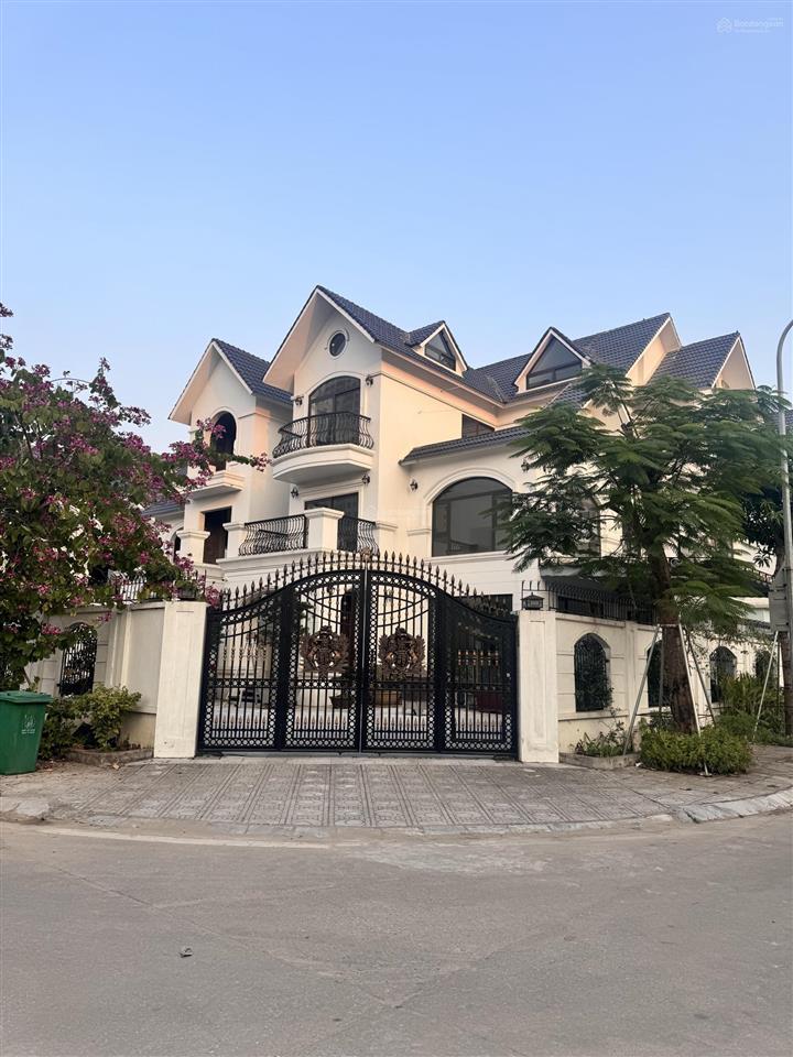 Bán biệt thự khu d geleximco lê trọng tấn  diện tích 350m  4 tầng  thang máy  giá 60 tỷ