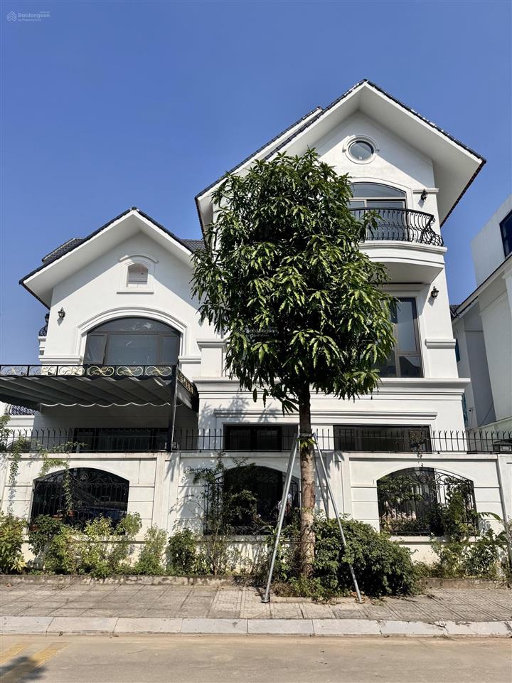 Bán biệt thự khu a geleximco  mặt phố lê trọng tấn  diện tích 300m  mặt tiền 15m  chỉ 50 tỷ tl