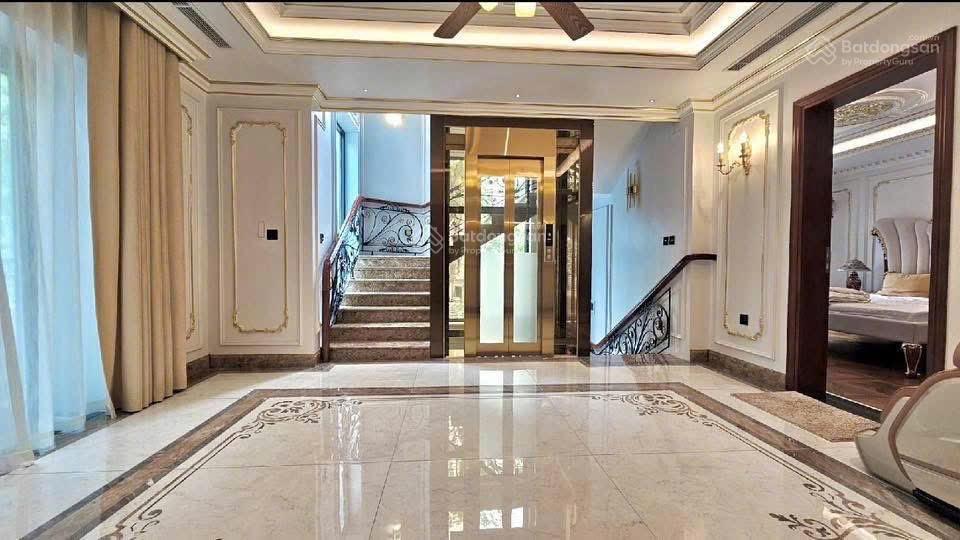 Bán biệt thự ngụy như kon tum, thanh xuân, diện tích 120m2  6 tầng  mặt tiền 15m  thang máy