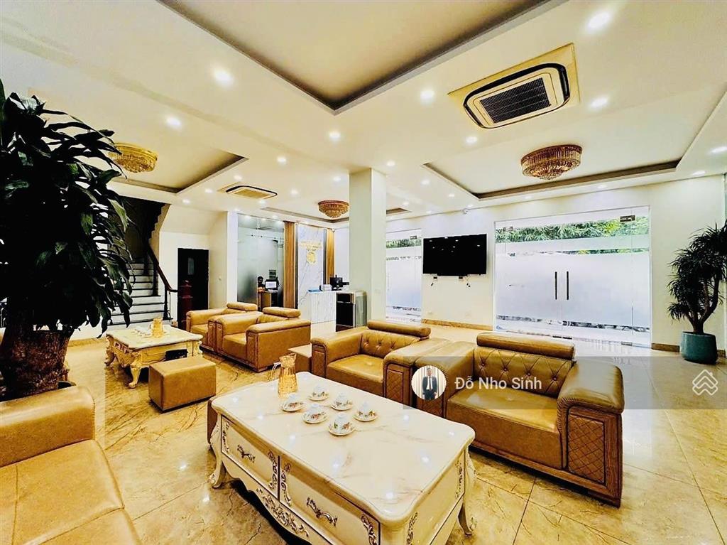Bán biệt thự khu d geleximco lê trọng tấn  diện tích 180m2  mặt tiền 8m  giá chỉ 28 tỷ có tl