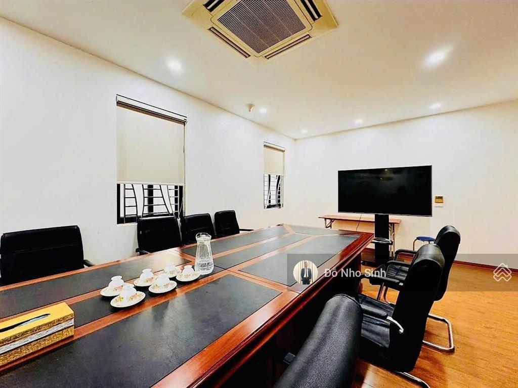 Bán biệt thự khu d geleximco lê trọng tấn  diện tích 180m2  mặt tiền 8m  giá chỉ 28 tỷ có tl