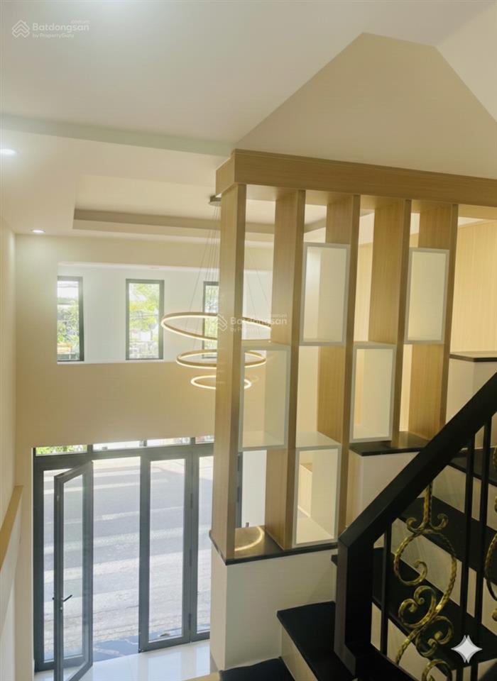 Hiếm bán nhà mặt tiền  lâm văn bền 12m  4 tầng  q7 tiện ở hoặc kinh doanh shr  giá chỉ hơn 7tỷ