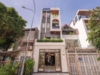 Bán nhà đẹp view kênh đào mt đường 10mcó gara liền kề phú mỹ hưngq7 5x18m4 tầngphạm hữu lầu