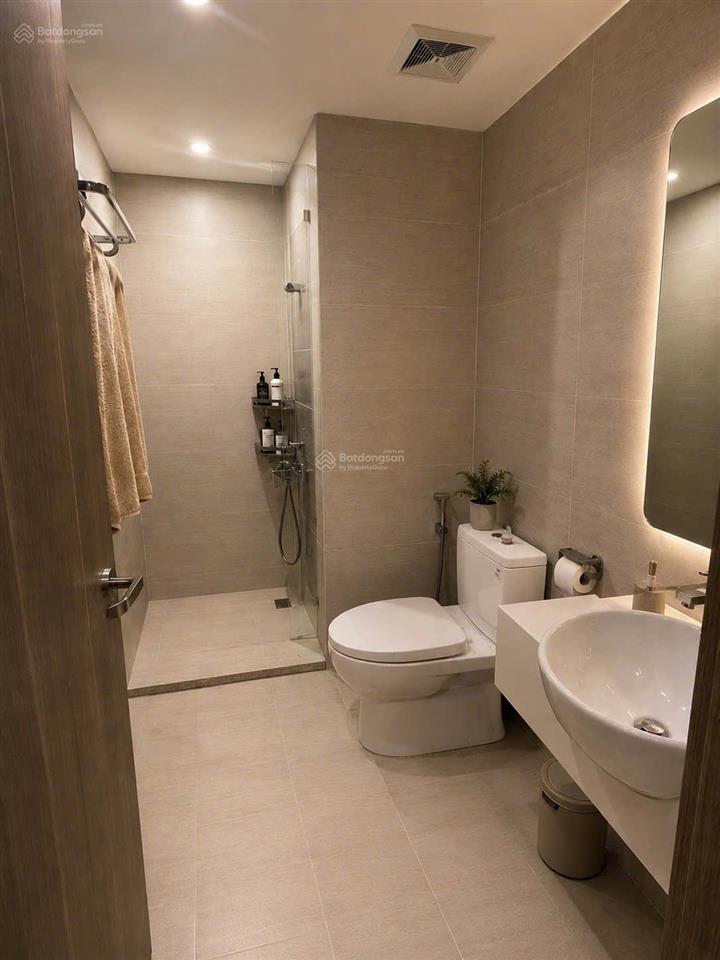 Chính chủ để lại gấp căn 1pn+ dt 42,7m2, giá tốt 3.020 tỷ. phân khu s4 vinhomes smart city, tây mỗ