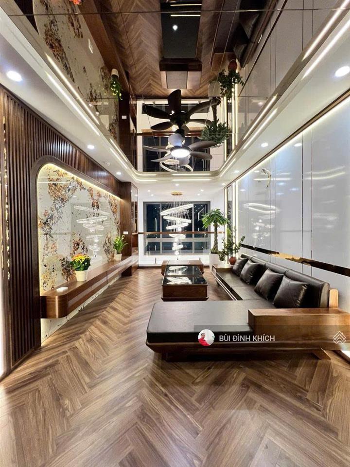 Bán nhà thanh xuân  phân lô, ô tô kinh doanh  40m2  6 tầng thang máy  chỉ 10.2 tỷ