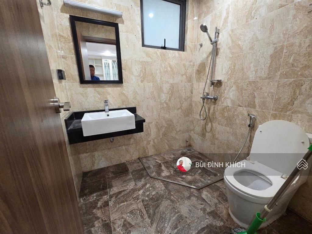 Bán nhà thanh xuân  phân lô, ô tô kinh doanh  40m2  6 tầng thang máy  chỉ 10.2 tỷ